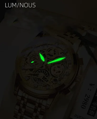 Vista 2 de Gosasa Relojes de lujo ahuecados para hombre, cronografía de diamantes de alta calidad, reloj de moda para hombre, calendario de acero inoxidable