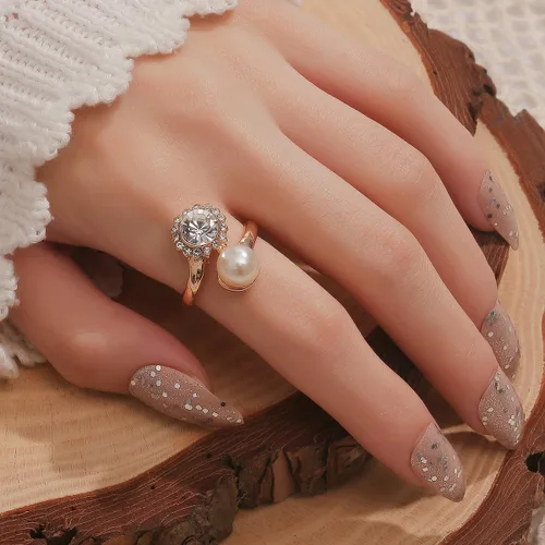 Vista 3 de Anillo de perlas para mujer, anillos de perlas apilables ajustables, anillo de perlas abiertas, anillo de perlas de personalidad de moda, vestido