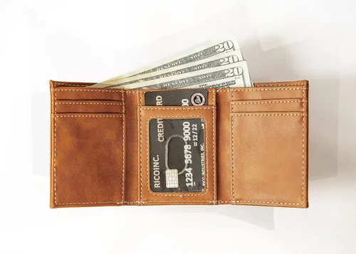 Vista 2 de Rico Industries Billetera marrón con grabado láser de la NFL, Baltimore Ravens, Trifold