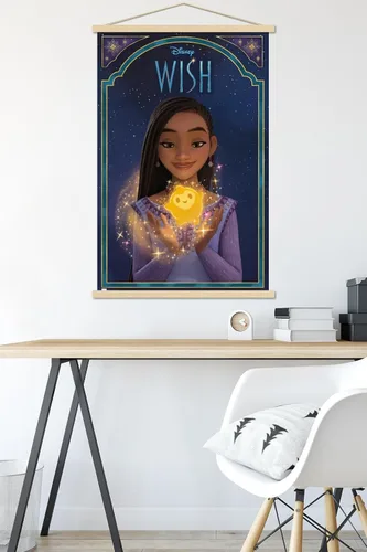 Vista 5 de Trends International Disney Wish - Póster de pared de Asha & Star, 22.37 x 34.00 pulgadas, paquete de impresión premium y colgador de madera de haya