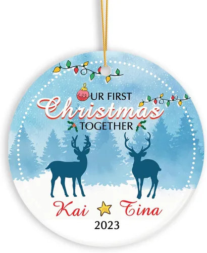 Vista 18 de Adorno de Navidad personalizado para parejas, adorno de nuestra primera Navidad juntos, regalo de recuerdo personalizado para parejas, adorno