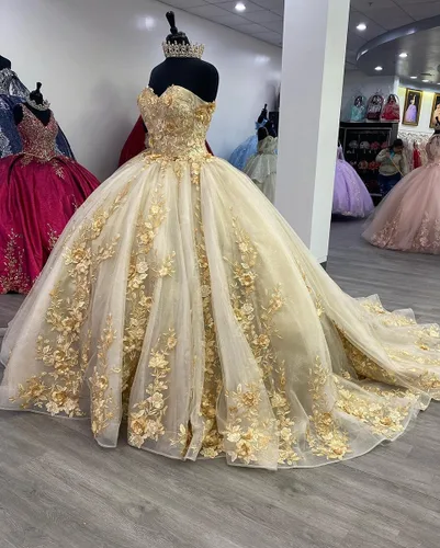 Vista 3 de Zhangyo Vestidos de quinceañera sin tirantes Vestido de bola Puffy Tulle Dulce 15 16 Vestidos Laca con cuentas Vestido de membrillo CXL087