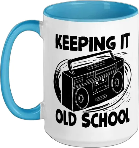 Vista 7 de Keeping It Old School 80s 90s Retro Cassette Radio Taza de cerámica, color negro y blanco