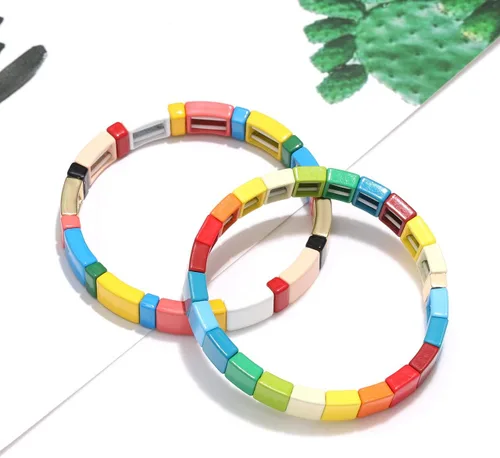 Vista 6 de Juego de pulseras de azulejos esmaltados para mujer, diseño de bloques de color arcoíris, pulsera elástica esmaltada colorida, pulsera elástica