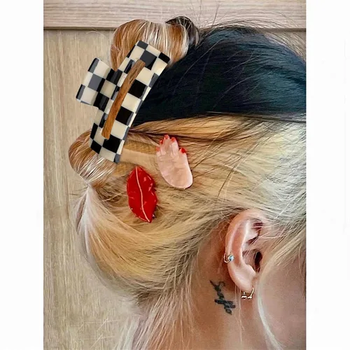 Vista 7 de Magicsky 10 pinzas para el cabello para mujer, pinzas grandes acrílicas de mármol ópalo para cabello grueso y delgado, bonitos pasadores de mariposa
