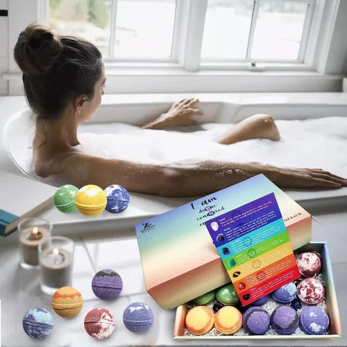 Vista 2 de Bombas de baño con piedras preciosas curativas de chakras. 15 bombas de baño de aceites esenciales. Bombas de baño con piedras de chakra reales