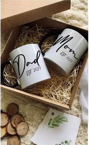 Vista 5 de Dnuiyses EST 2027 - Tazas para papá y mamá, regalos de taza para padres nuevos, regalos para el día de la madre, regalo para el padre por primera