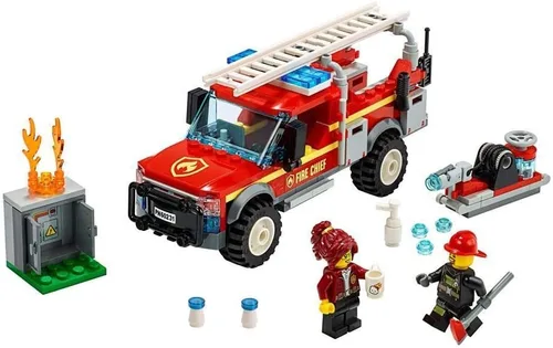 Vista 3 de LEGO City Fire Chief Response Truck 60231 Kit de construcción (201 piezas)