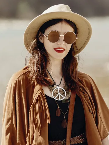 Vista 5 de Juego de accesorios de vestir hippie con gafas hippie y collar con signo de paz