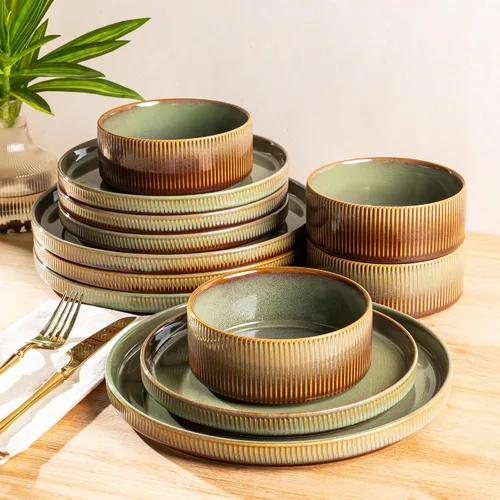 Vista 25 de TheTerra Juego de vajilla de cerámica para 4, juego de 12 platos y cuencos ligeros de porcelana, resistente a los arañazos, apto para horno
