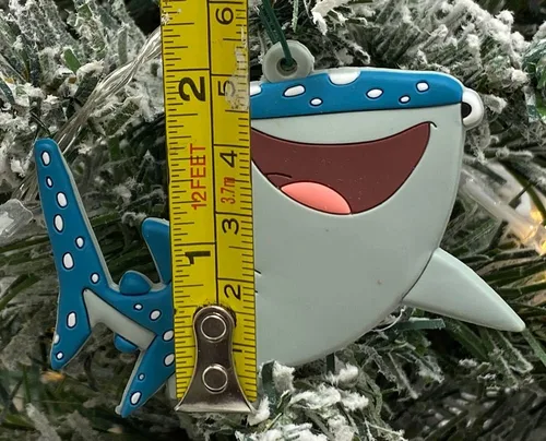 Vista 9 de Finding Nemo - Juego de adornos navideños de 4 piezas, Nemo, Dory, Squirt y Destiny
