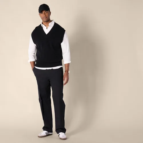 Vista 6 de Amazon Essentials Pantalón chino de algodón de ajuste relajado para hombre