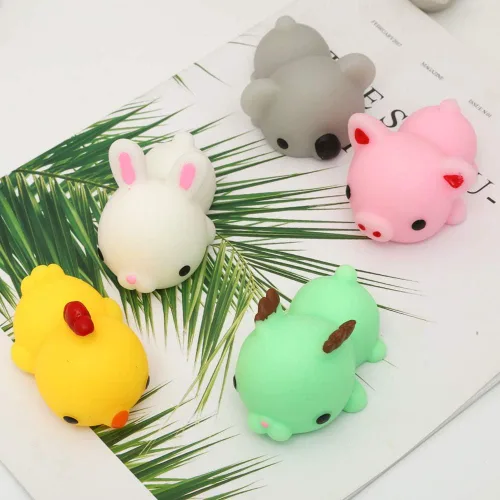 Vista 2 de KINGYAO Juguete Squishy 5 Piezas Tamaño Mediano 3 pulgadas Recuerdos de Fiesta para Niños Kawaii Animal Antiestrés Ansiedad Regalos de Navidad