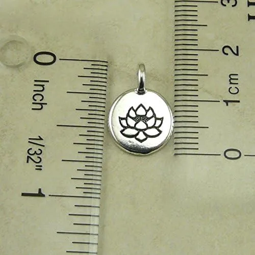 Vista 4 de 14 colgantes de loto diminutos encanto de loto plata antigua 0.591x0.591 in Zen Buddhist Yoga Charms Colgante para meditación Mindfulness (NS802)