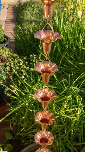 Vista 3 de Stanwood Rain Chain Morning Glory - Cadena de lluvia de cobre, 8 pies