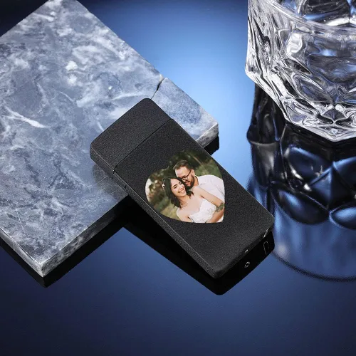Vista 6 de Fortheday Encendedor eléctrico personalizado para hombres, encendedor grabado personalizado con encendedores recargables por USB para el día