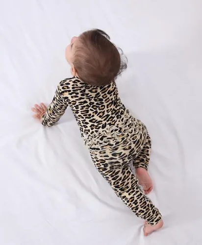 Vista 13 de GUISBY Rayon - Mameluco de manga larga para bebé, sin pies, cremallera de 2 vías con volantes, para dormir de 0 a 24 meses Negro