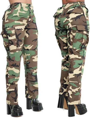 Vista 5 de Vakkest Pantalones cargo de camuflaje de gran tamaño para mujer, pantalones deportivos de entrenamiento, camuflaje militar, fatiga con bolsillos