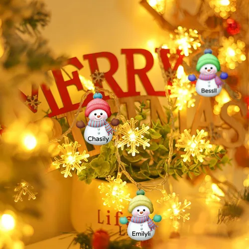 Vista 4 de Cadena de luces de muñeco de nieve personalizadas con nombre personalizado, muñeco de nieve LED, funciona con pilas, luces de hadas de Navidad