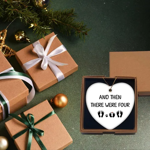 Vista 4 de Adorno de anuncio de embarazo y luego hubo cuatro para abuelos, esposo, familia, abuela, regalos para padres nuevos, regalos para parejas, regalos