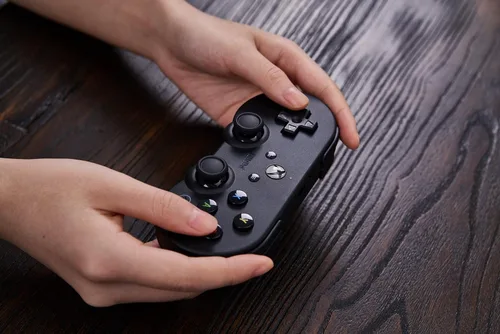 Vista 8 de 8Bitdo Sn30 Pro Bluetooth Controller for Mobile & Xbox Cloud Gaming on Android (Mobile Clip Is Not Included) - Not for Xbox