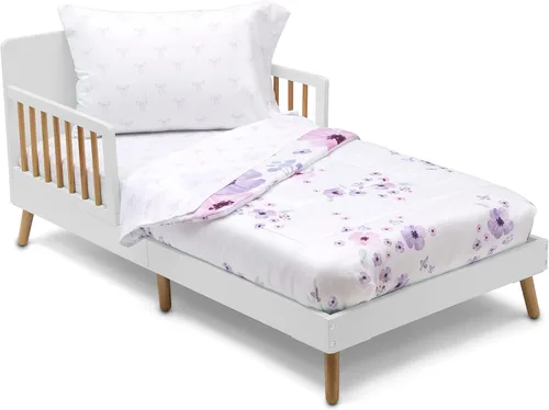 Vista 9 de Delta Children Juego de ropa de cama de 4 piezas para niñas – Edredón reversible 2 en 1 – Incluye edredón ajustable para mantener a los más pequeños