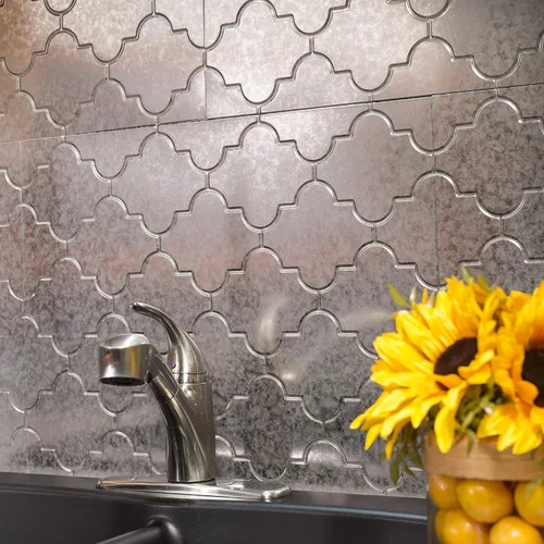Vista 3 de FASÄDE Mónaco - Panel decorativo de vinilo para salpicaduras de 18 x 24 pulgadas en acero galvanizado (paquete de 5)