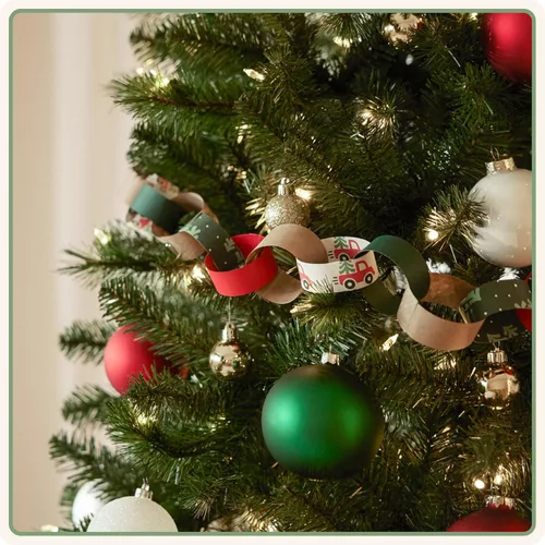 Vista 3 de Treetopia Grand Evergreen Fir - Árbol de Navidad artificial para interiores, preiluminado con luces LED transparentes, ramas con bisagras