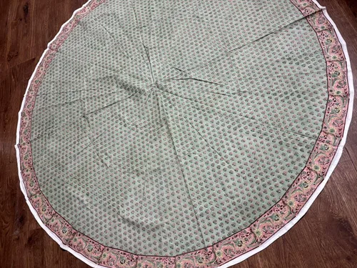 Vista 120 de Ridhi Mantel redondo estampado a mano color rosa flamenco 110 pulgadas 100%