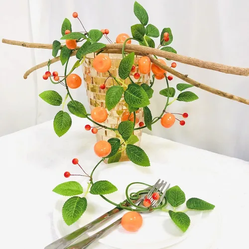Vista 16 de Vid de mandarina con tira de luces LED, vid artificial de bayas de Kumquat de 6.6 ft, 1 cadena de 20 luces LED, funciona con pilas, decoración