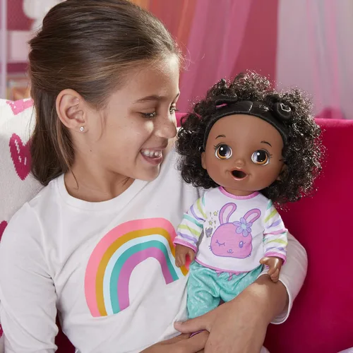 Vista 4 de Baby Alive Muñeca Bebé Pijamada de Conejito, Muñecas de 12 Pulgadas con Temática de Hora de Dormir, Saco de Dormir y Accesorios de Muñeca