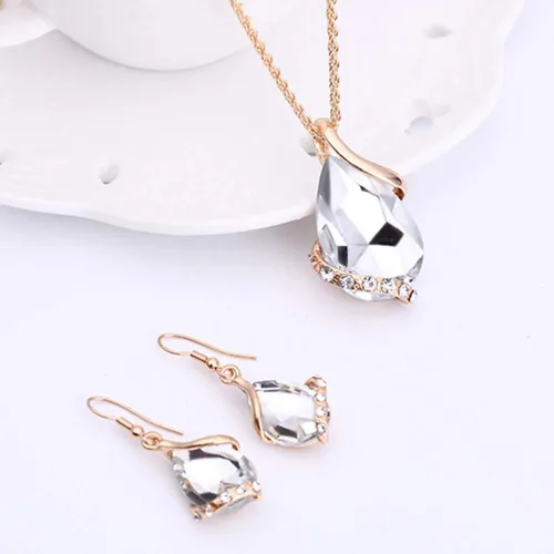 Vista 5 de Ezing Colgante de cristal para mujer, collar de cadena chapada en oro, conjunto de joyas