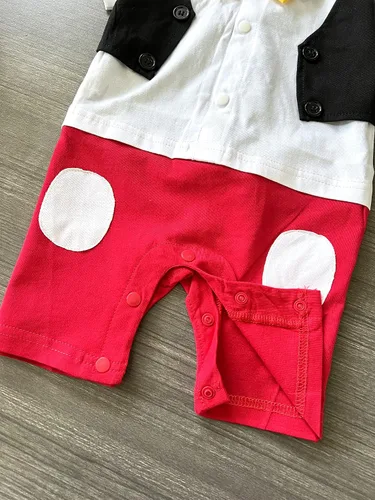 Vista 6 de stylesilove.com Baby Boy Bowtie - Mameluco de dibujos animados