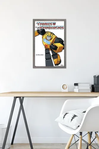 Vista 6 de Trends International Hasbro Transformers - Póster de pared de la serie Bumblebee Feature Series, 14.72 x 22.37 pulgadas, versión enmarcada de madera