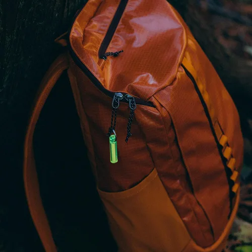 Vista 7 de GEAR AID Ni Glo 2” UV Rechargeable Glowing Keychain – Multi-Purpose Glow-in-the-Dark Accessory for Camping