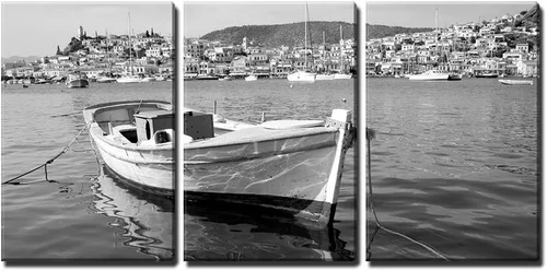 Vista 2 de wall26 - Arte de pared en lienzo de 3 piezas - Vista de la isla de Poros, Grecia y barco en blanco y negro - Arte moderno para el hogar estirado