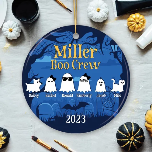 Vista 2 de Adorno personalizado para miembros de la familia de fantasmas de Halloween, lindo regalo de tripulación de abucheo, decoración del hogar