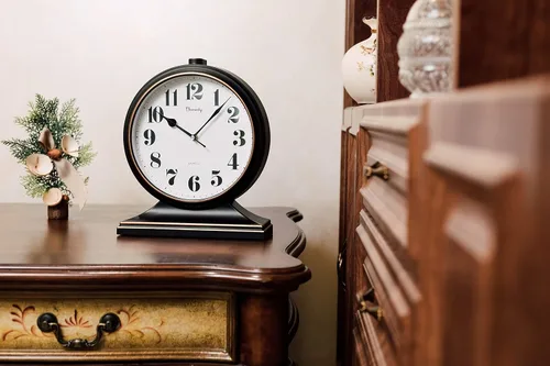 Vista 3 de Reloj de mesa moderno con esfera silenciosa, sin tictac, de 10 pulgadas, transparente y fácil de leer, utilizado para sala de estar, decoración