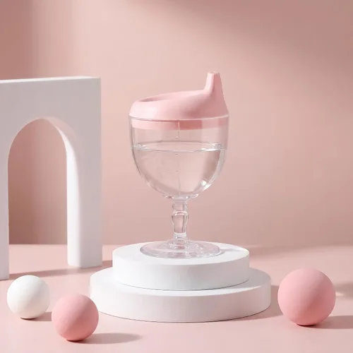 Vista 9 de Goaste Paquete de 4 vasos para beber vino para bebé, copas de plástico estilo copa con tapas, tazas de bebidas para niños de 6.7 onzas para jugo