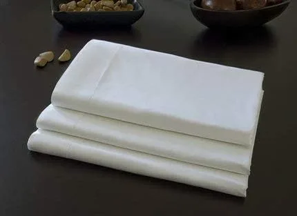 Vista 2 de T300 Hospitality 80/20 Colección de sábanas de algodón y poliéster (21 x 32 fundas de almohada estándar), 2