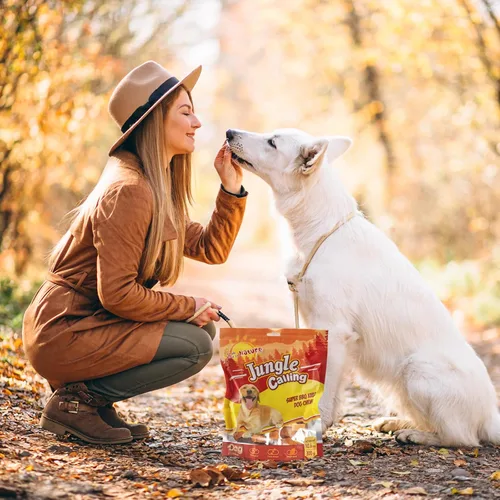 Vista 2 de Jungle Calling Golosinas para Perros, Aperitivos Kabob para Perros Multisabor, Kabobs Comestibles para Perros, Hechos con Pollo, Pato, Carne de Res