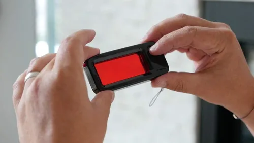 Vista 7 de Mic-Lock Buscador de cámara - Detector de cámara oculta anti espía - Asegura tu espacio (negro)
