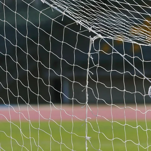 Vista 7 de Red de fútbol de 12 x 6 pies, tamaño estándar para lugares de partidos y entrenamiento, fácil instalación y protección completa (solo redes)