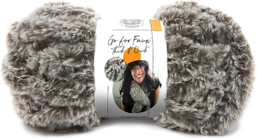 Vista 15 de Lion Brand Yarn (1 madeja) Go for Faux Thick & Quick hilo voluminoso, Baked Alaska Jumbo Faux Fur Knit & Crochet Fiber for Plush Blankets, Cozy