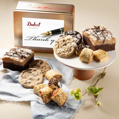 Vista 10 de Dulcet Gift Baskets Caja de regalo de panadería gourmet a la antigua, caja de regalo única para aniversario, boda, inauguración de la casa y todas