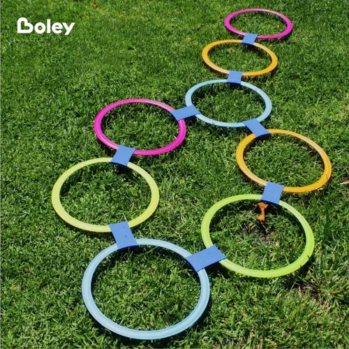 Vista 6 de Boley Juego de anillos Hopscotch de 40 piezas con 20 aros coloridos y 20 conectores, perfecto para jugar al aire libre, juegos de patio trasero