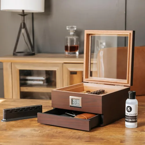 Vista 2 de CASE ELEGANCE Klaro - Solución humidor individual - Solución regular para meses de verano/clima húmedo 8.5 fl oz - Klaro by Case Elegance
