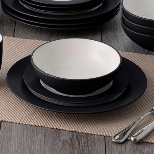 Vista 2 de Noritake Colorwave Graphite - Juego de 4 piezas para llantas, servicio para 1