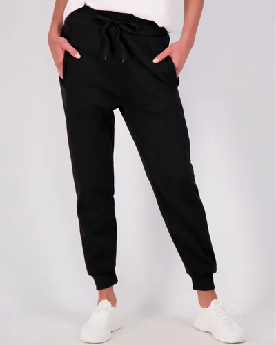 Vista 2 de Real Essentials Paquete de 3 pantalones deportivos de forro polar ultra cálido para mujer, ajuste relajado, ultra cálido