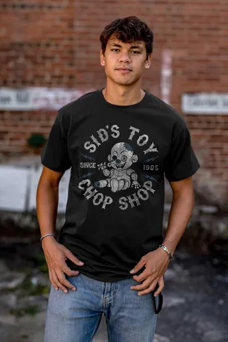 Vista 5 de Camiseta gráfica de Sids Toy Chop Shop Camiseta aterradora inspirada en muñecas espeluznantes para hombres y mujeres